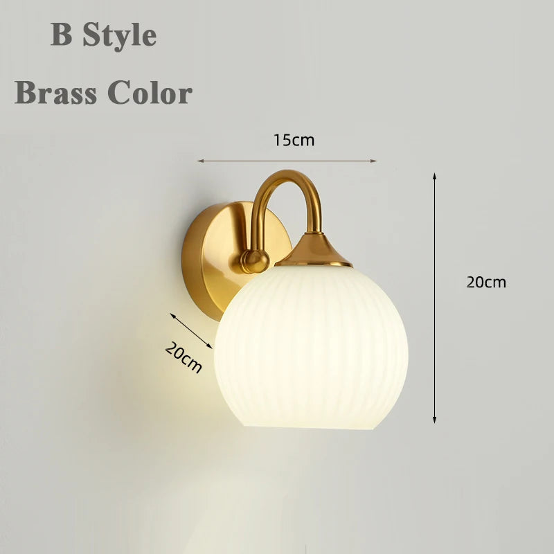 Chrome Minimalist Wall Lamp – Modern LED Acrylic Sconce