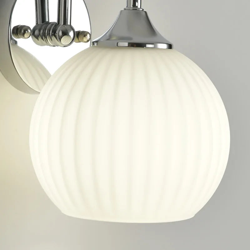 Chrome Minimalist Wall Lamp – Modern LED Acrylic Sconce