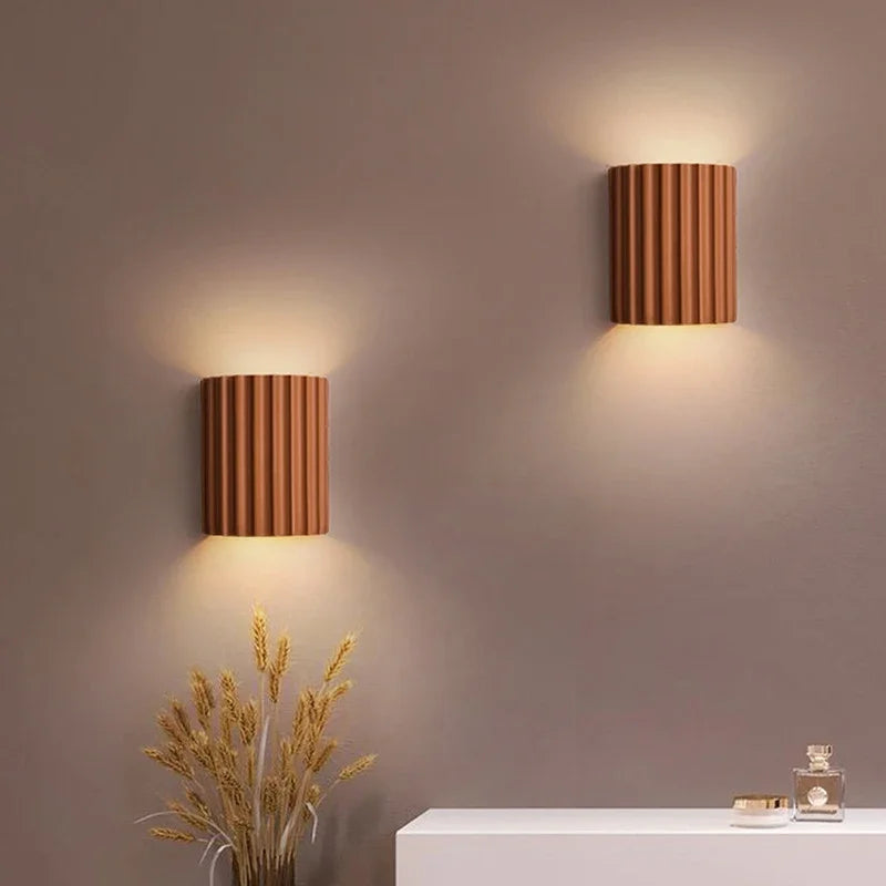 Nordic Modern Resin Wall Lamp – Hardwired Indoor Sconce