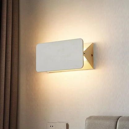 Modern LED Swing Wall Lamp – Adjustable Aluminium Sconce